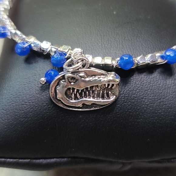 GATORS Bracelet Gators Silver/Blue. ADJUSTABLE - Picture 2 of 7